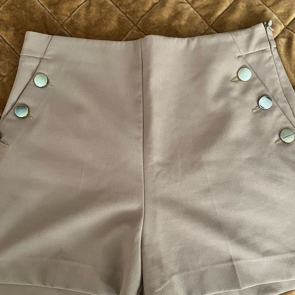 Zara High Waist Tan Women's Shorts - Picture 1 of 3